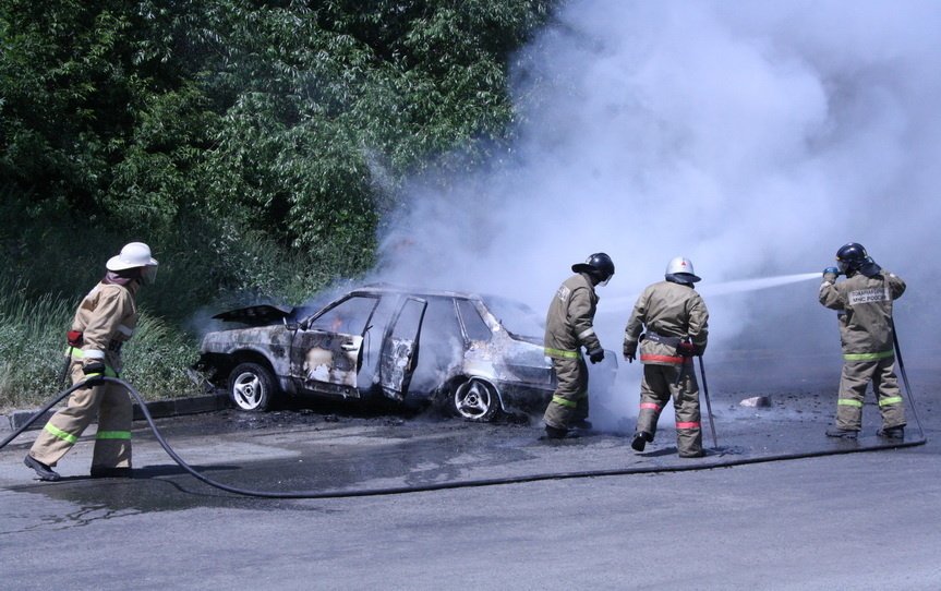 Возгорание транспортного средства в городском округе Королев